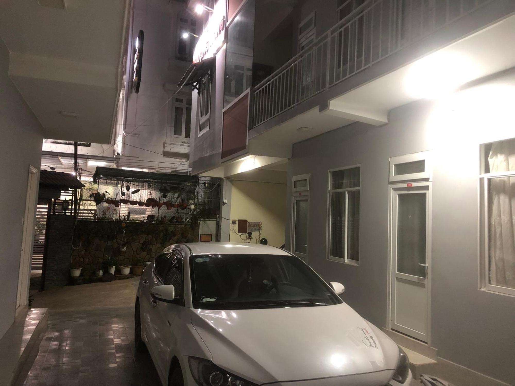 Phuong Hong Guesthouse Da Lat Exterior foto